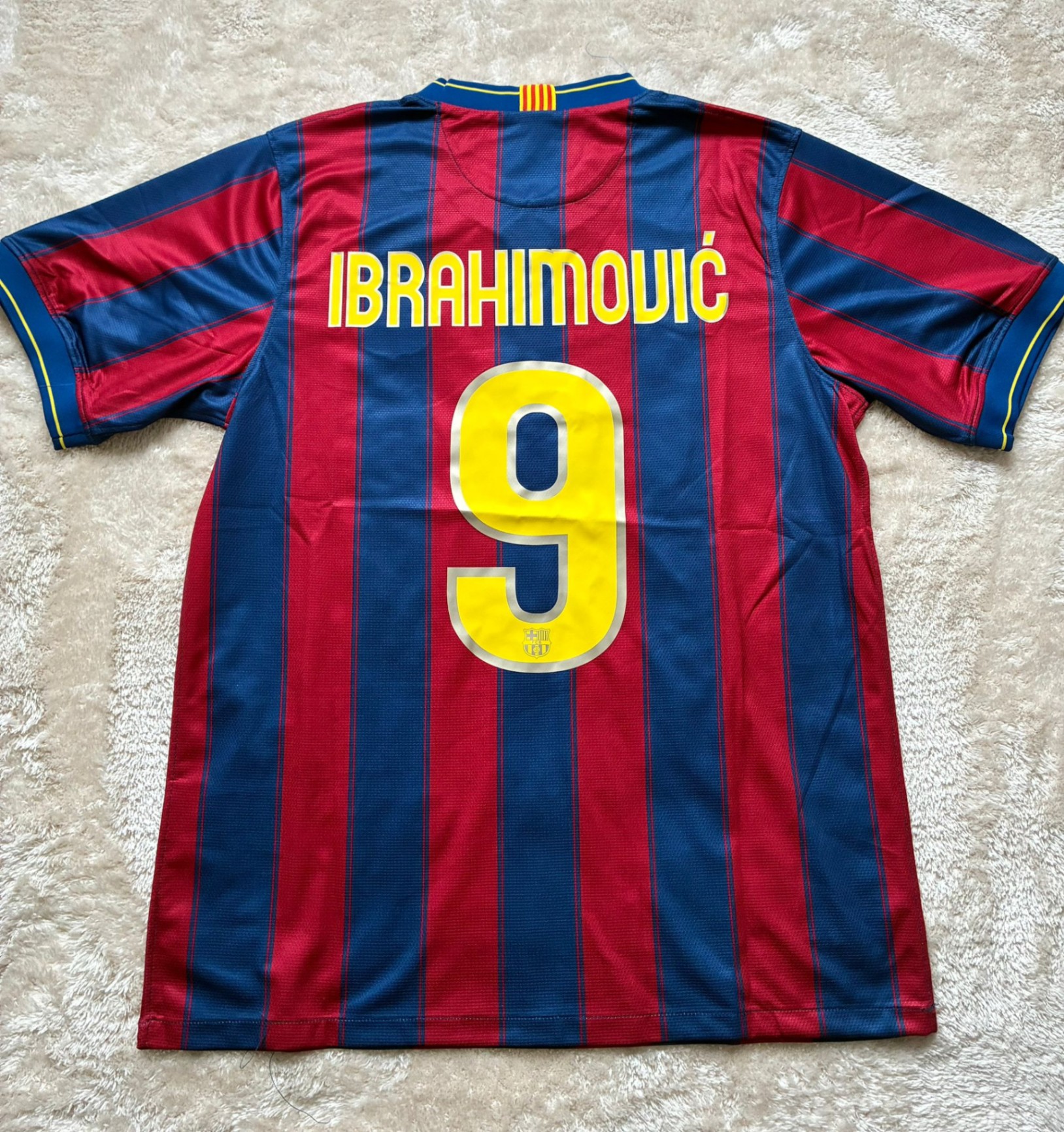 Ibrahimović #9 Barcelona Retro
