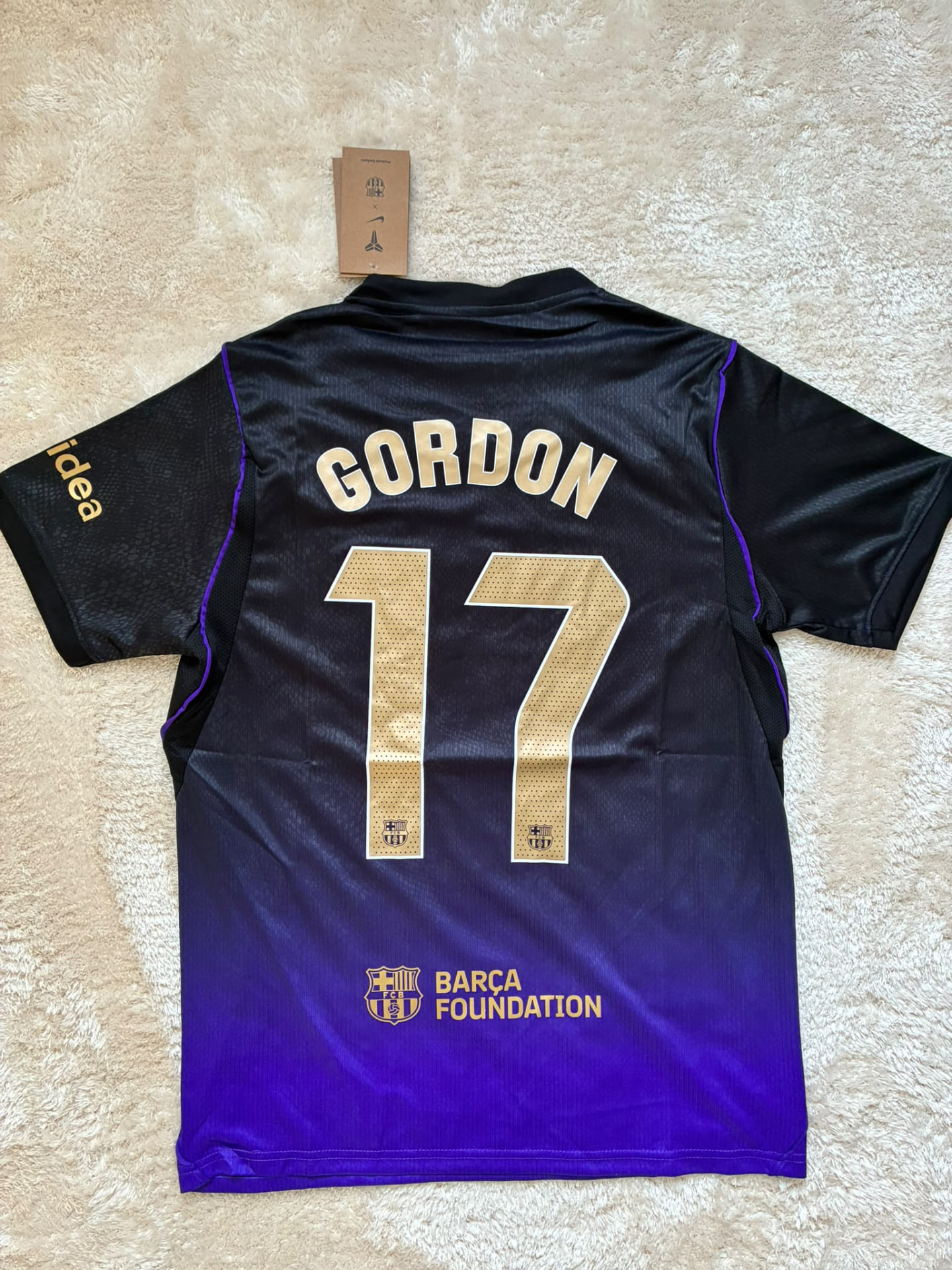 Gordon #17 Barcelona Udebane