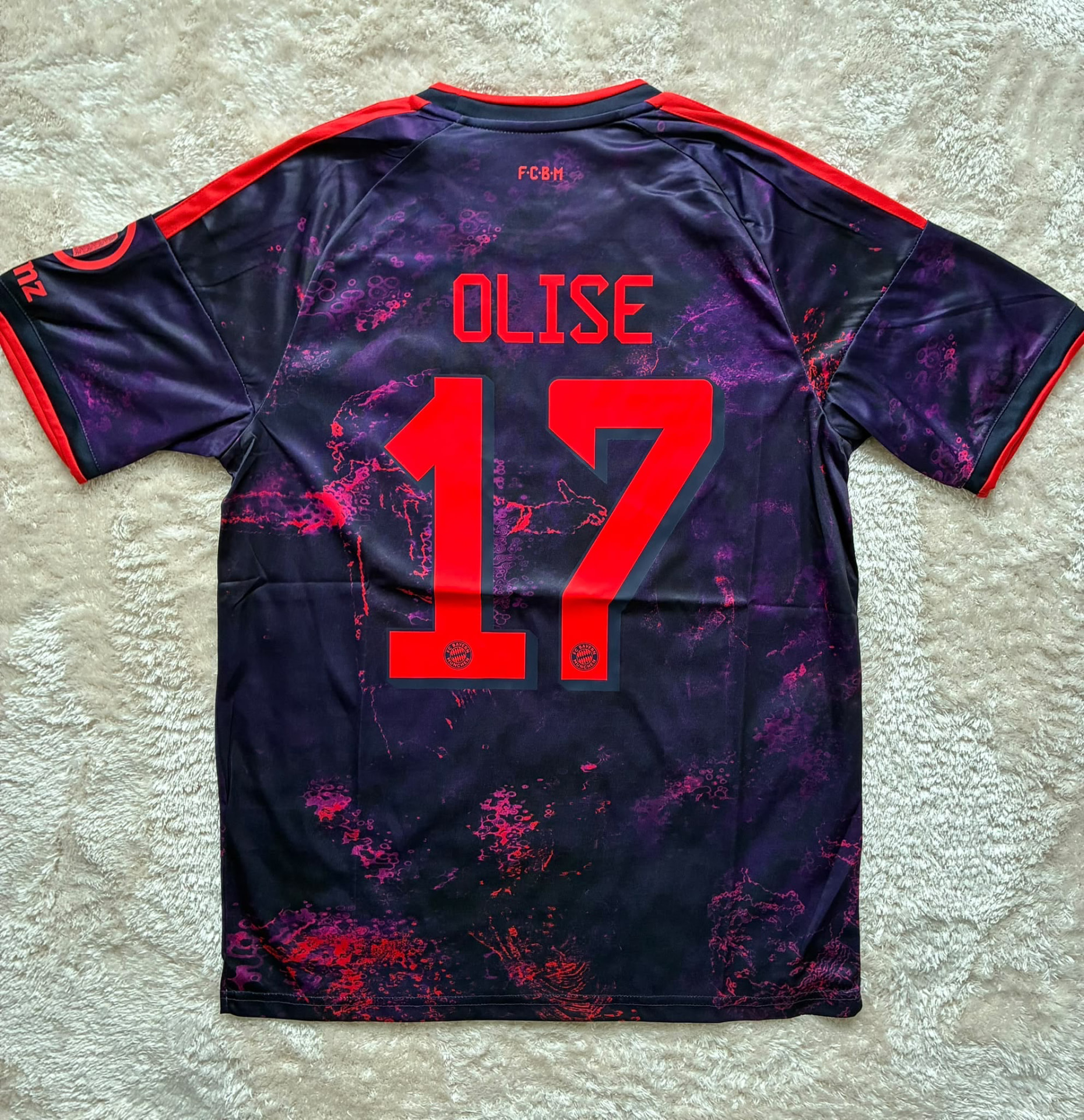 Olise #17 Bayern Udebane
